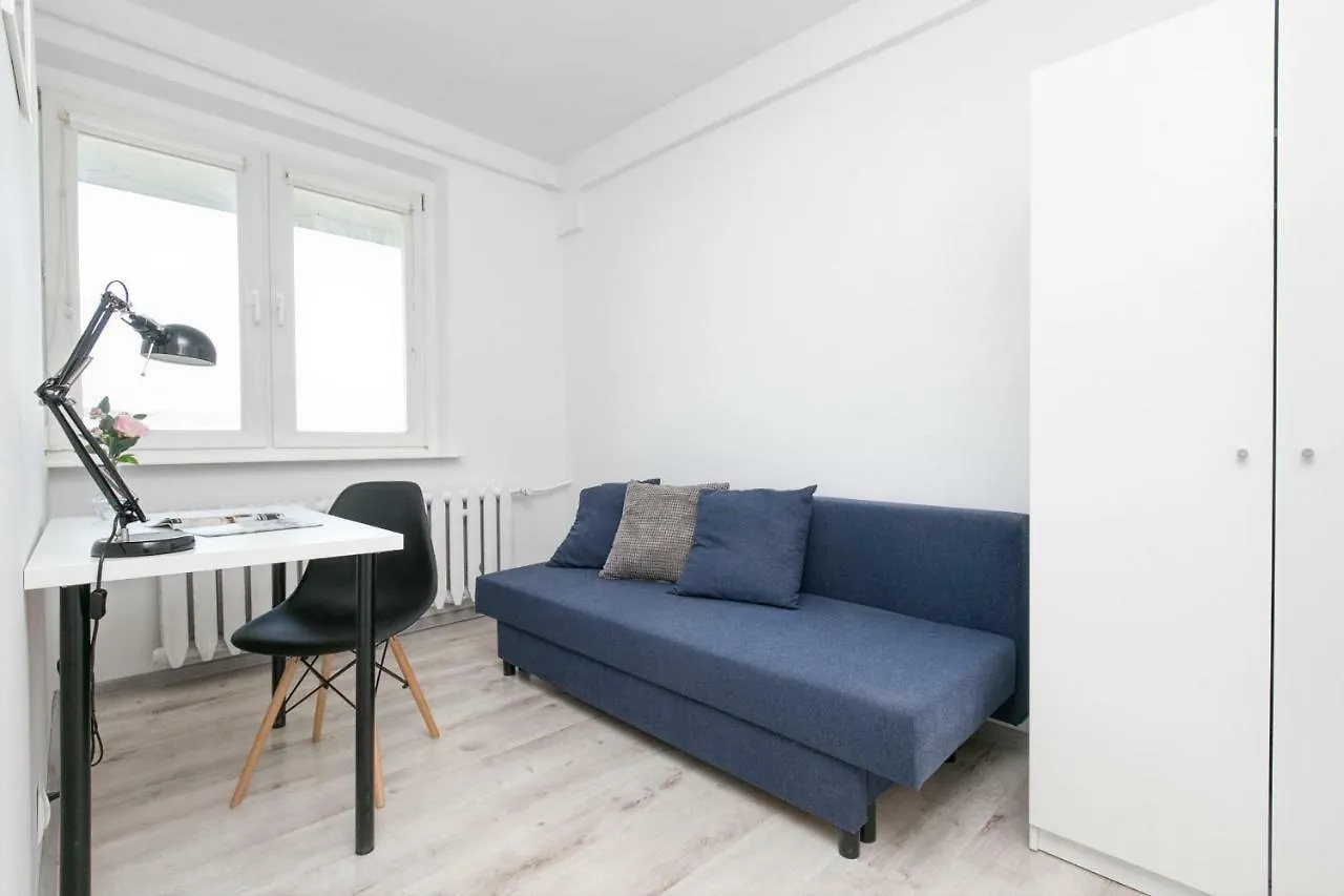 Rooms4Less Gdańsk Polska